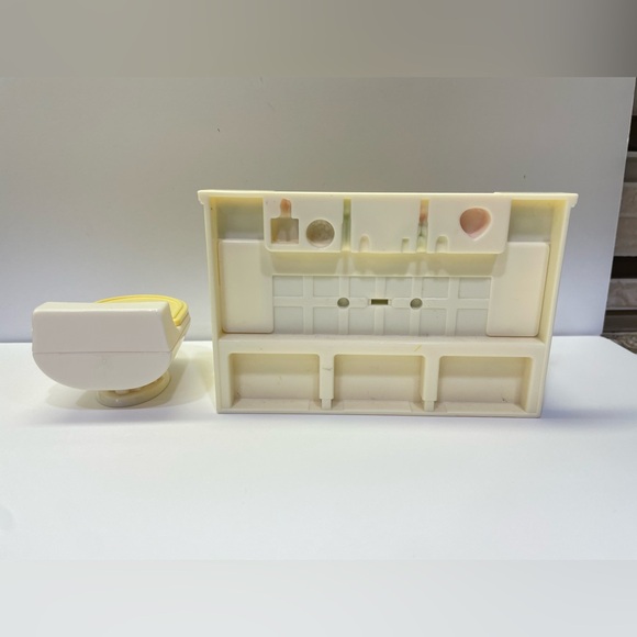 Fisher-Price Loving Family Dollhouse Bathroom Set - Picture 4 of 4